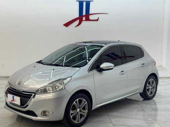 PEUGEOT 208 1.6 GRIFFE 16V FLEX 4P AUTOMÁTICO